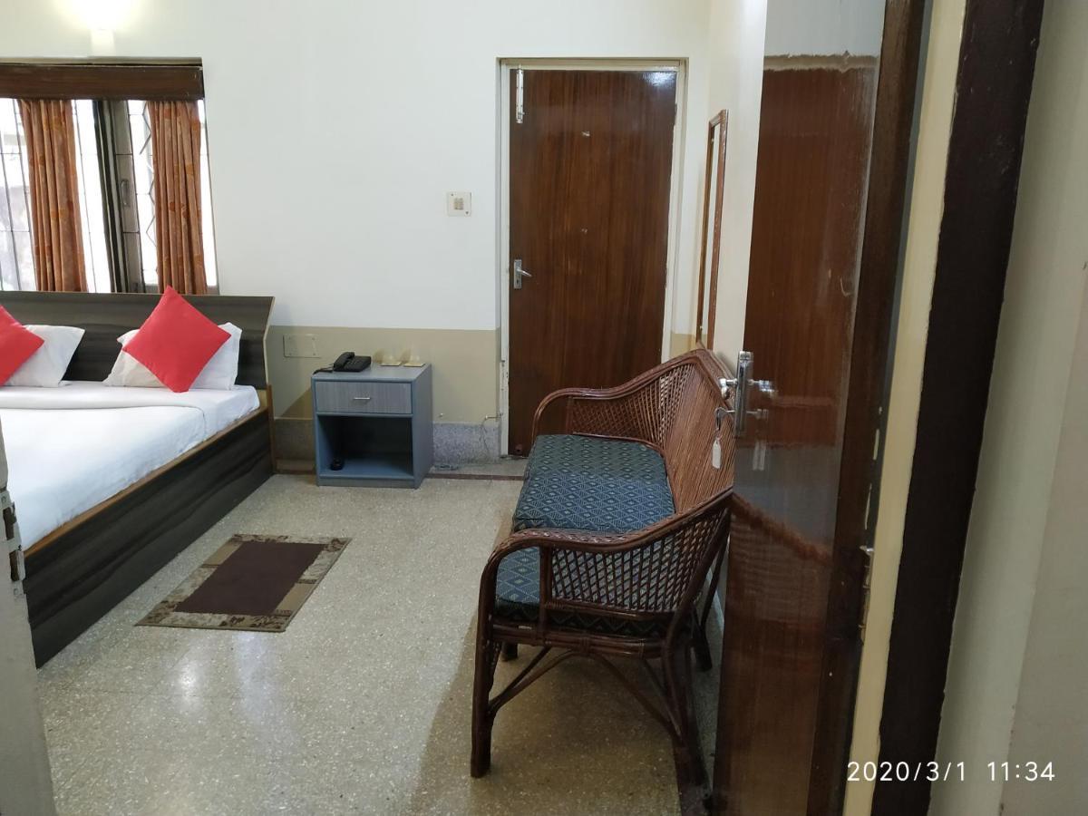 Riverview Guest House Guwahati Luaran gambar