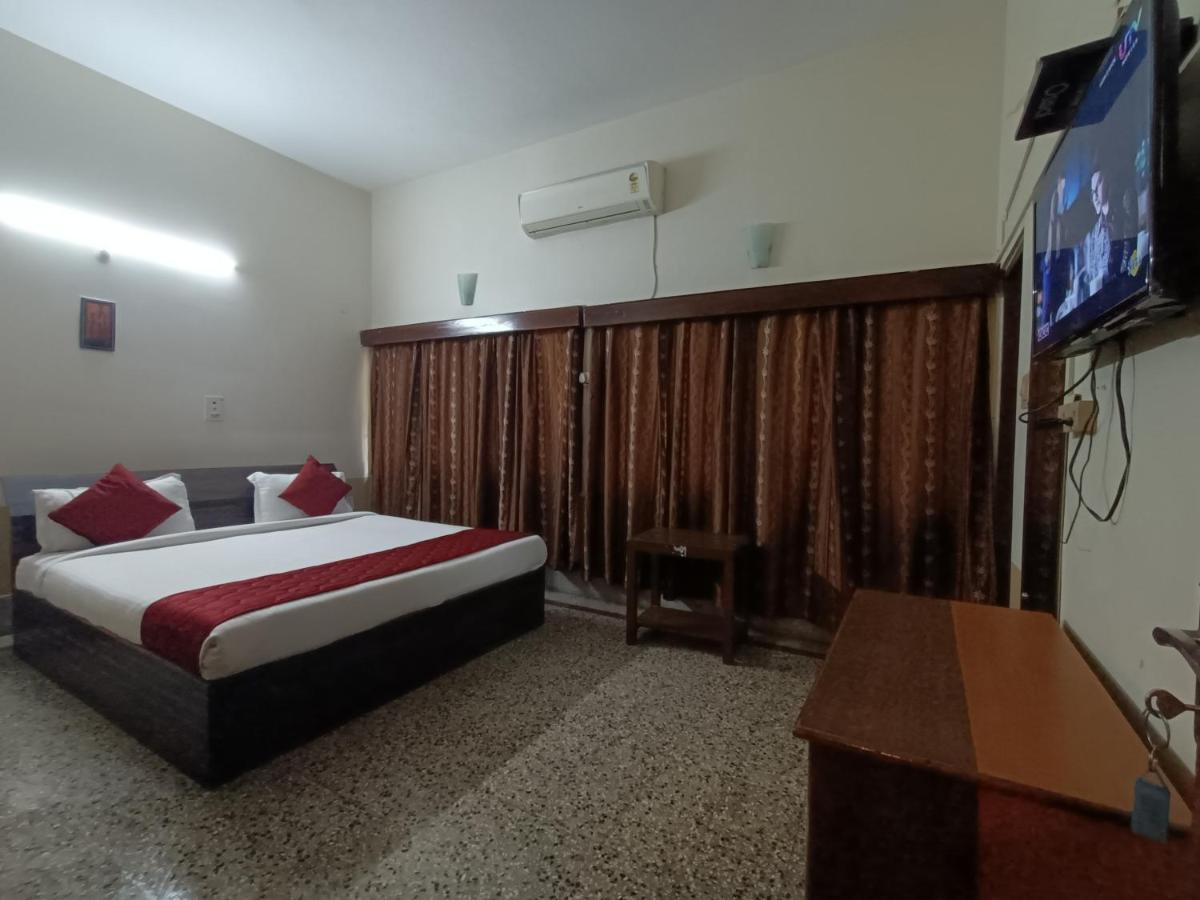 Riverview Guest House Guwahati Luaran gambar