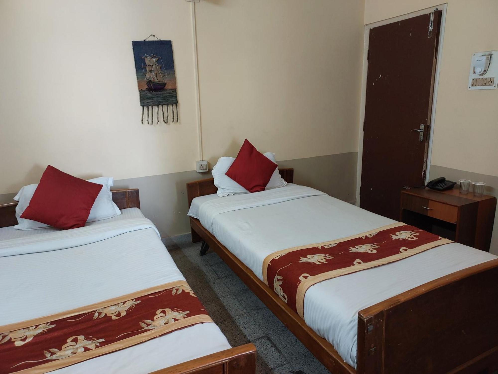 Riverview Guest House Guwahati Luaran gambar