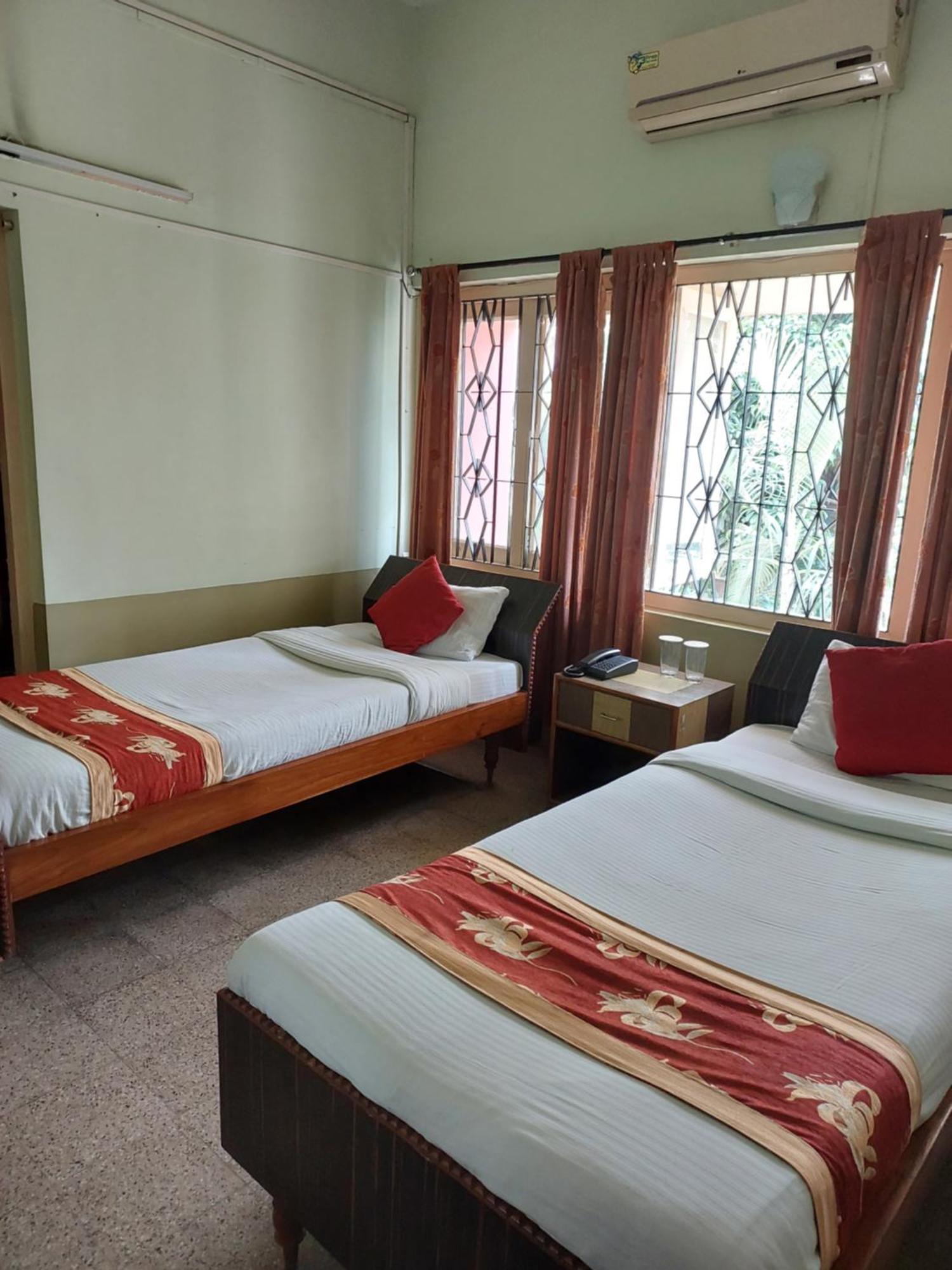 Riverview Guest House Guwahati Luaran gambar