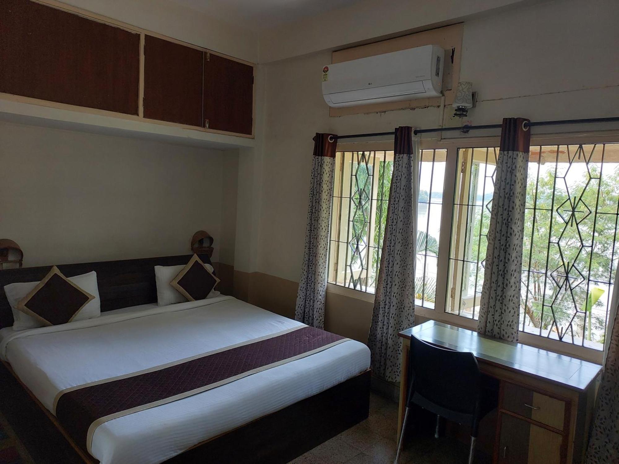 Riverview Guest House Guwahati Luaran gambar