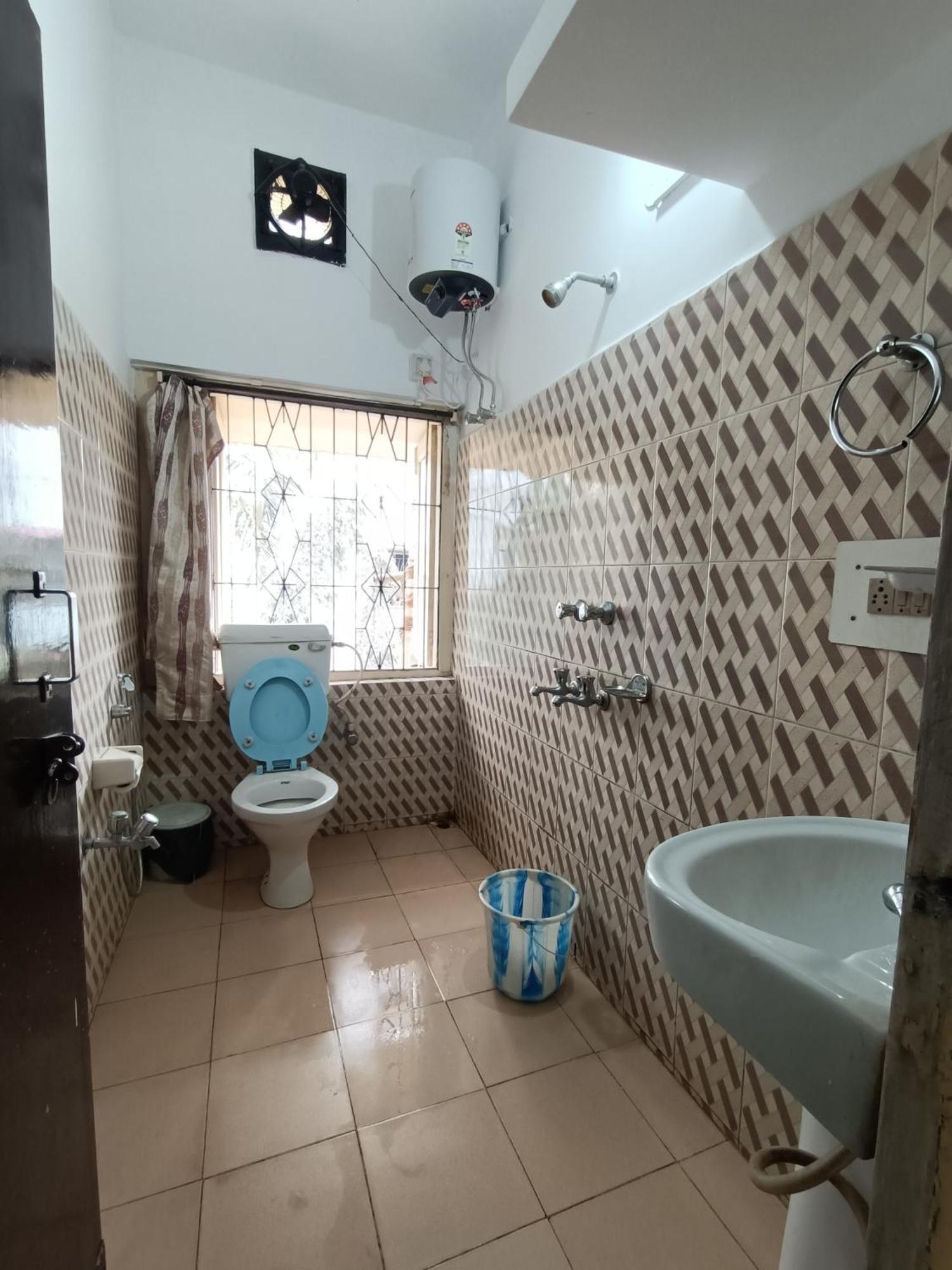 Riverview Guest House Guwahati Luaran gambar